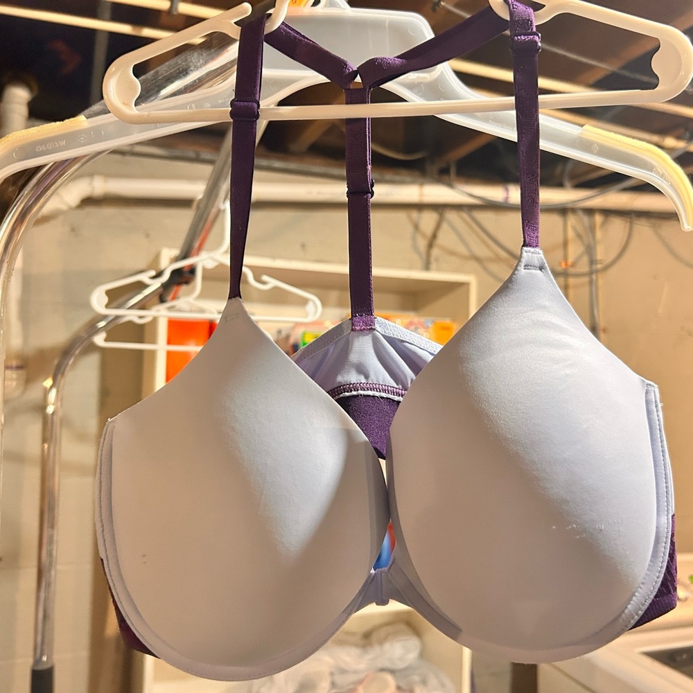 PINK Victoria's Secret Purple and Gray T-Shirt Bra
